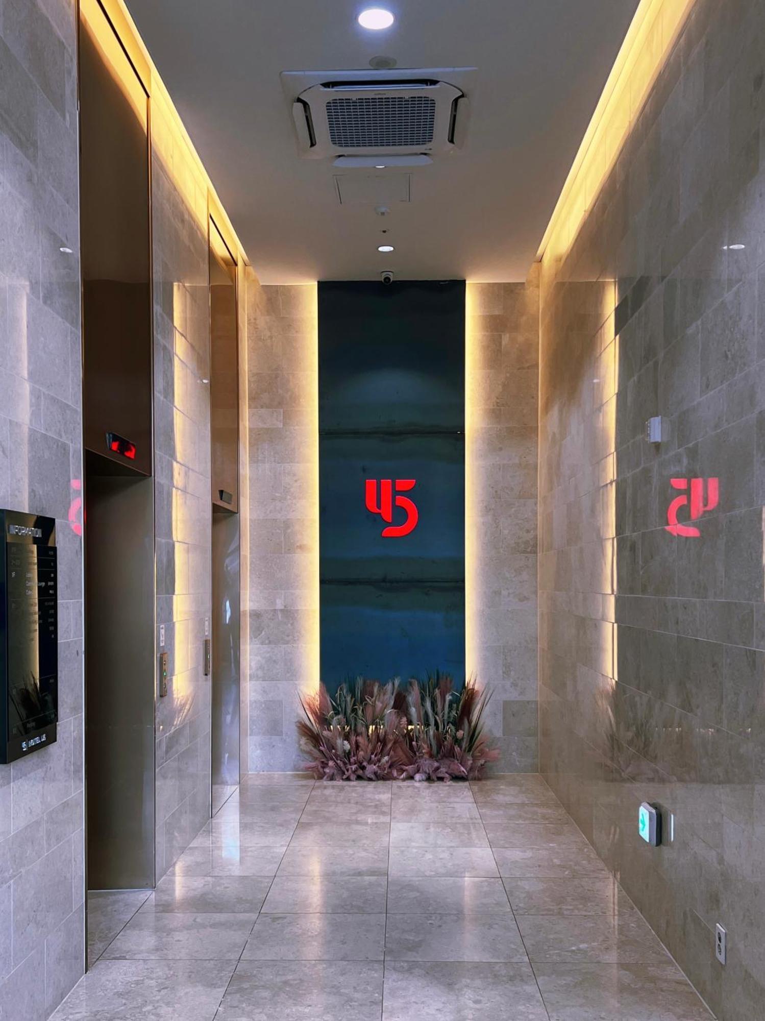 Hotel U5 Сеул Экстерьер фото