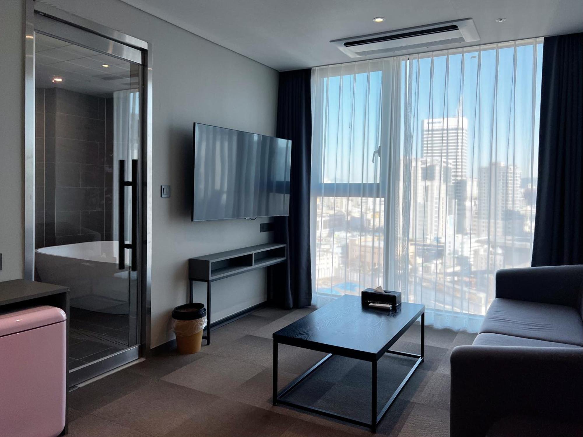 Hotel U5 Сеул Экстерьер фото